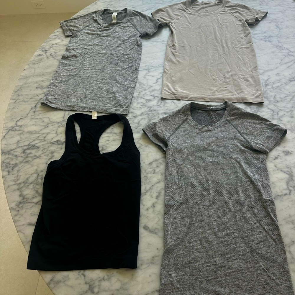 Lululemon set of 4 size 2 Tops